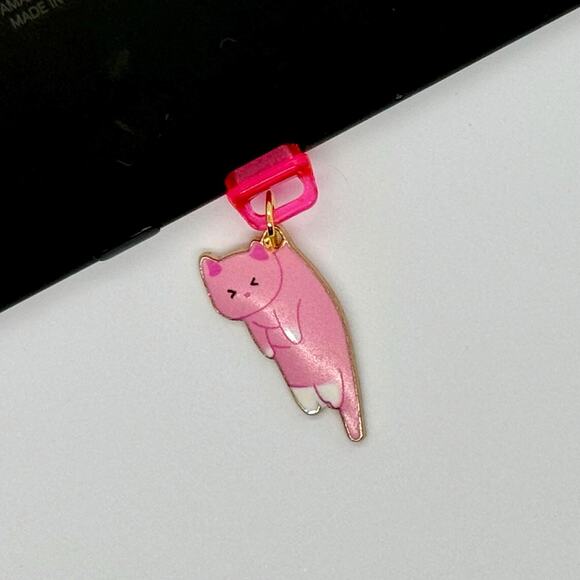 Cat Kindle Charms – Adorable Reading Accessories for Cat Lovers! Choose One - Picture 2 of 7